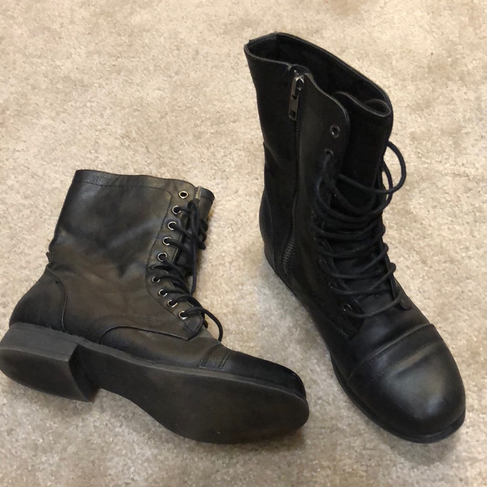 Madden Girl Gamer combat boots